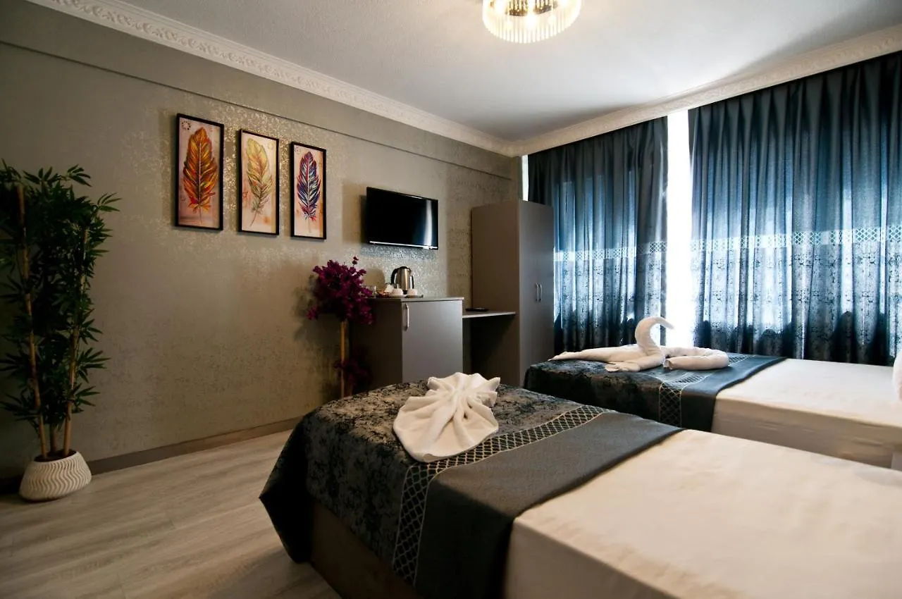 Roof Halic Hotel Istanbul