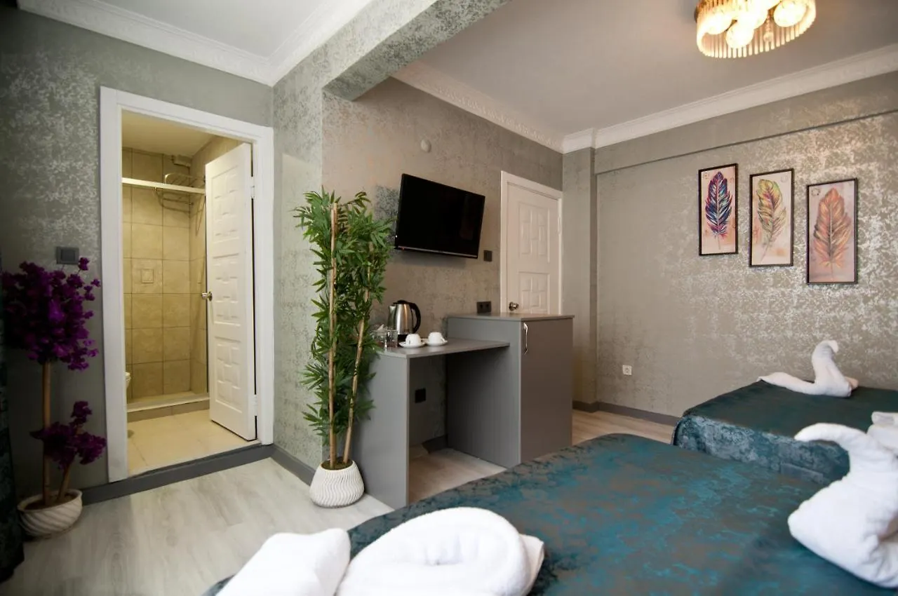 Roof Halic Hotel Istanbul