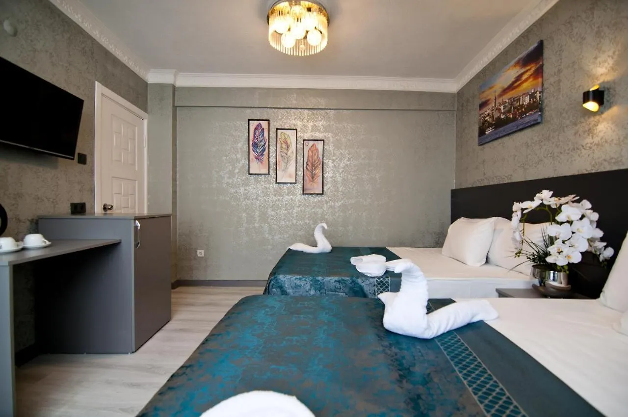 Roof Halic Hotel Istanbul