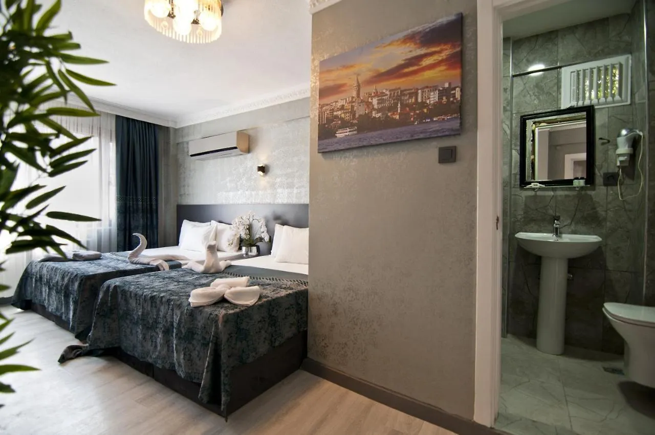 Roof Halic Hotel Istanbul