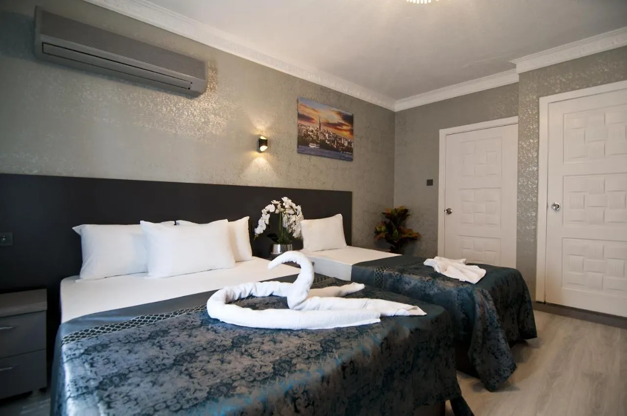 Roof Halic Hotel Istanbul 0*,